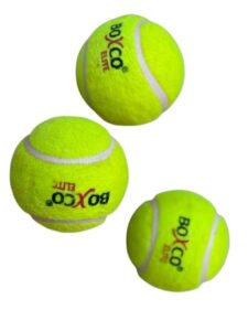 tennis balls 